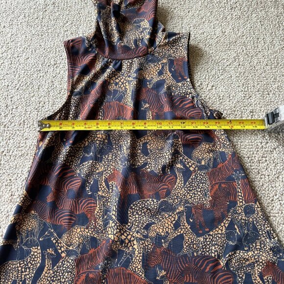 Julie Brown Safari Animal Print Trapeze Dress | M | Sleeveless | Giraffes - Picture 6 of 7